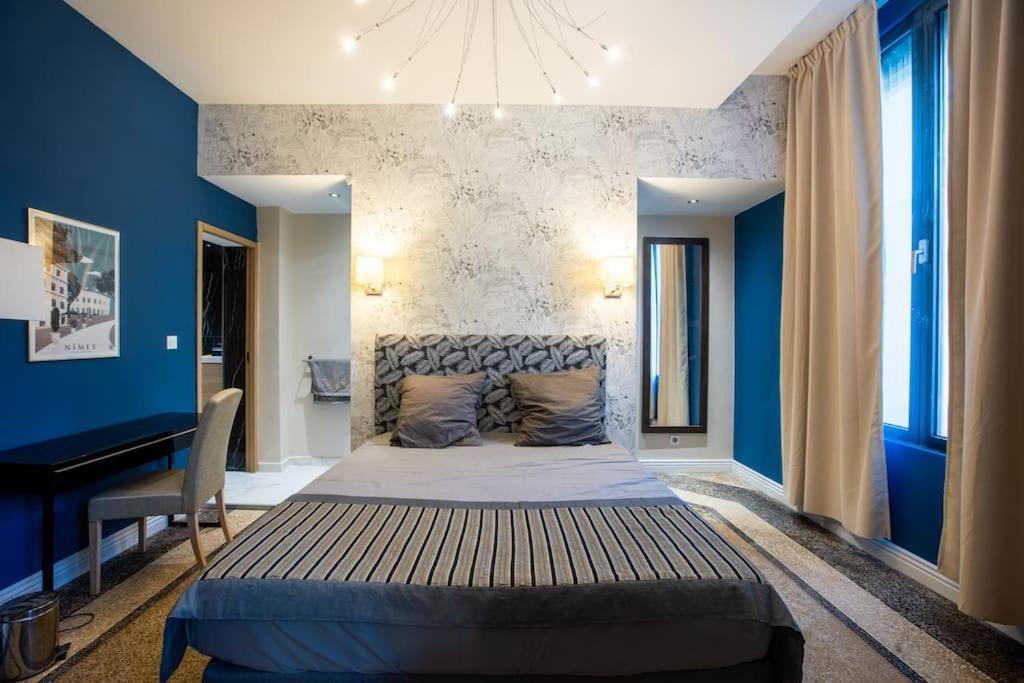 La Suite 2 Pieces Lit Queen Size Entree Privee Nîmes Extérieur photo